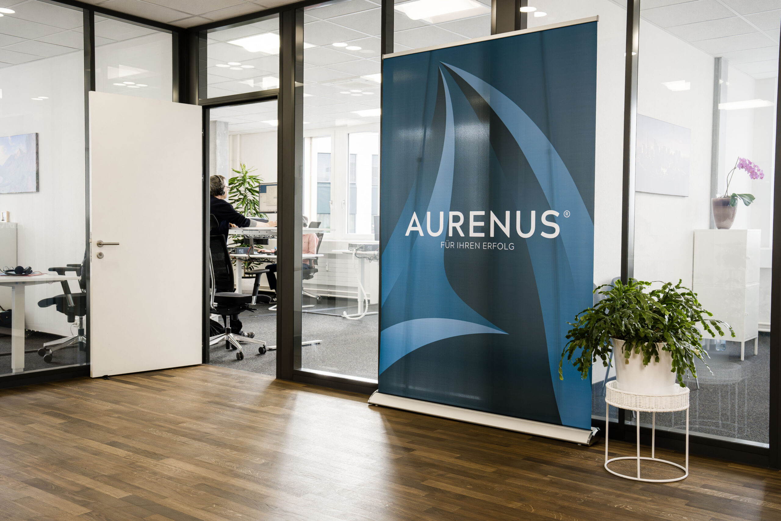 Aurenus Office 37 scaled