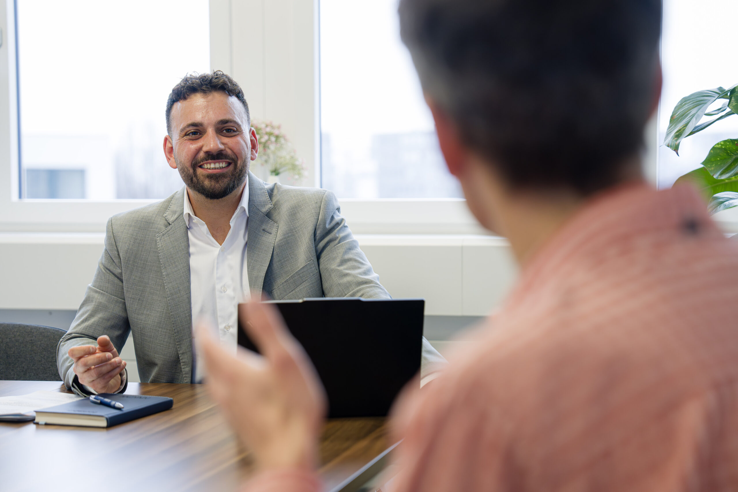 Aurenus Office 4 scaled