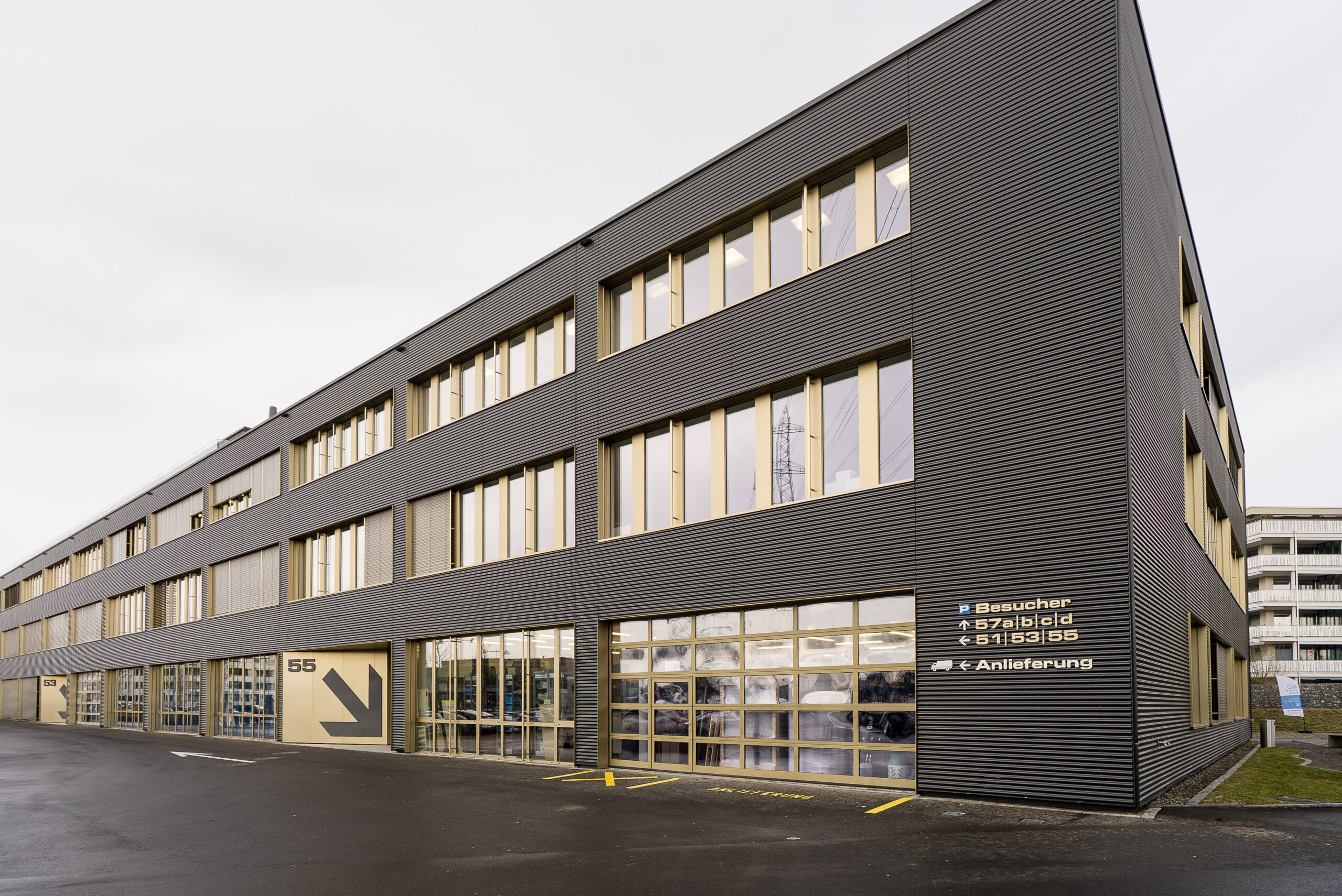 Aurenus Office 62 scaled